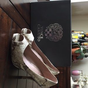 Vince Camuto peep toe